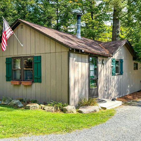 Lake Pleasant Cabin On 3 Acres With Kayaks And Beach! المظهر الخارجي الصورة